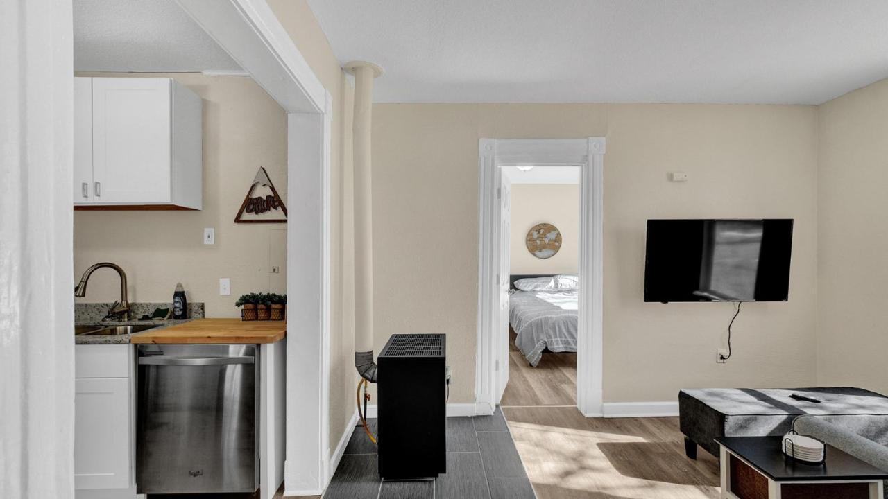 A Home Base For Your Journey Colorado Springs Exteriör bild